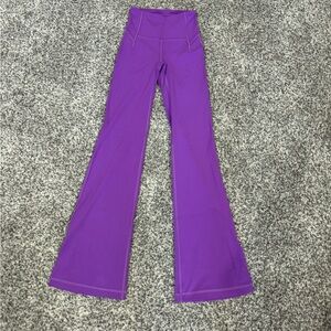 Lululemon Athletica Purple Leggings with Flared Design